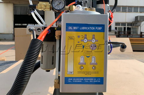 ABS-1325-CNC-Router-oil-mist-pump-for-metal