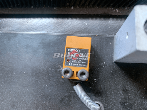 Omron Photoelectric limit switch