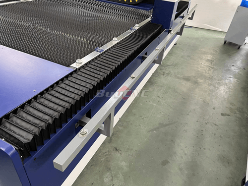 Auxiliary feeding device